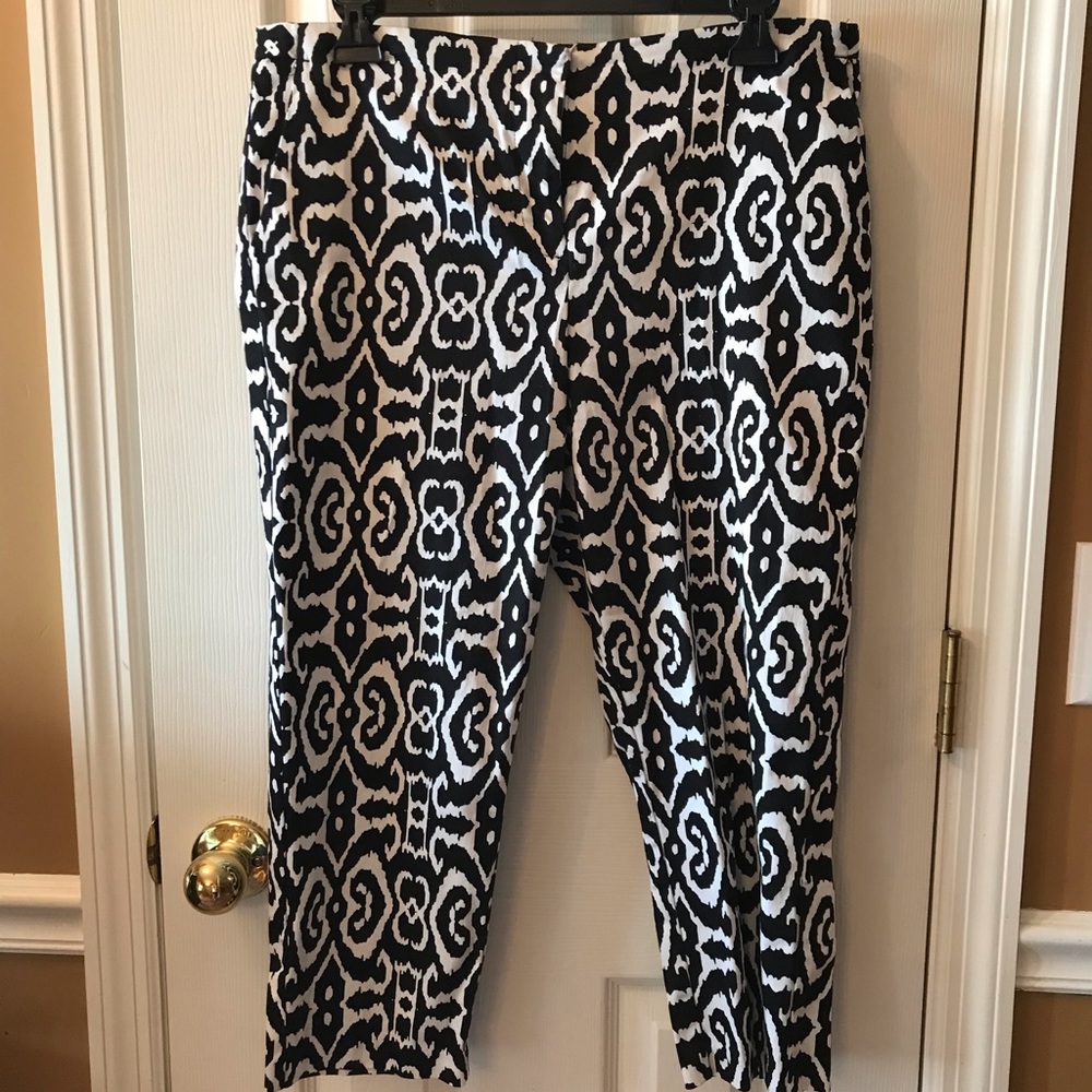 Cropped pants
